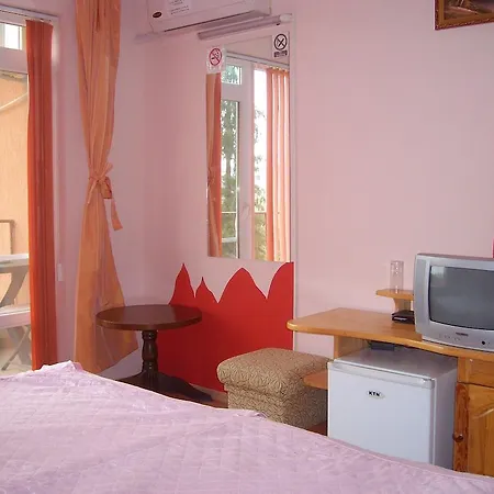 Sveti Georgi Family بيت ضيافة فارشيتس