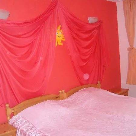Sveti Georgi Family بيت ضيافة 3*