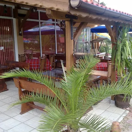 Sveti Georgi Family 3* فارشيتس